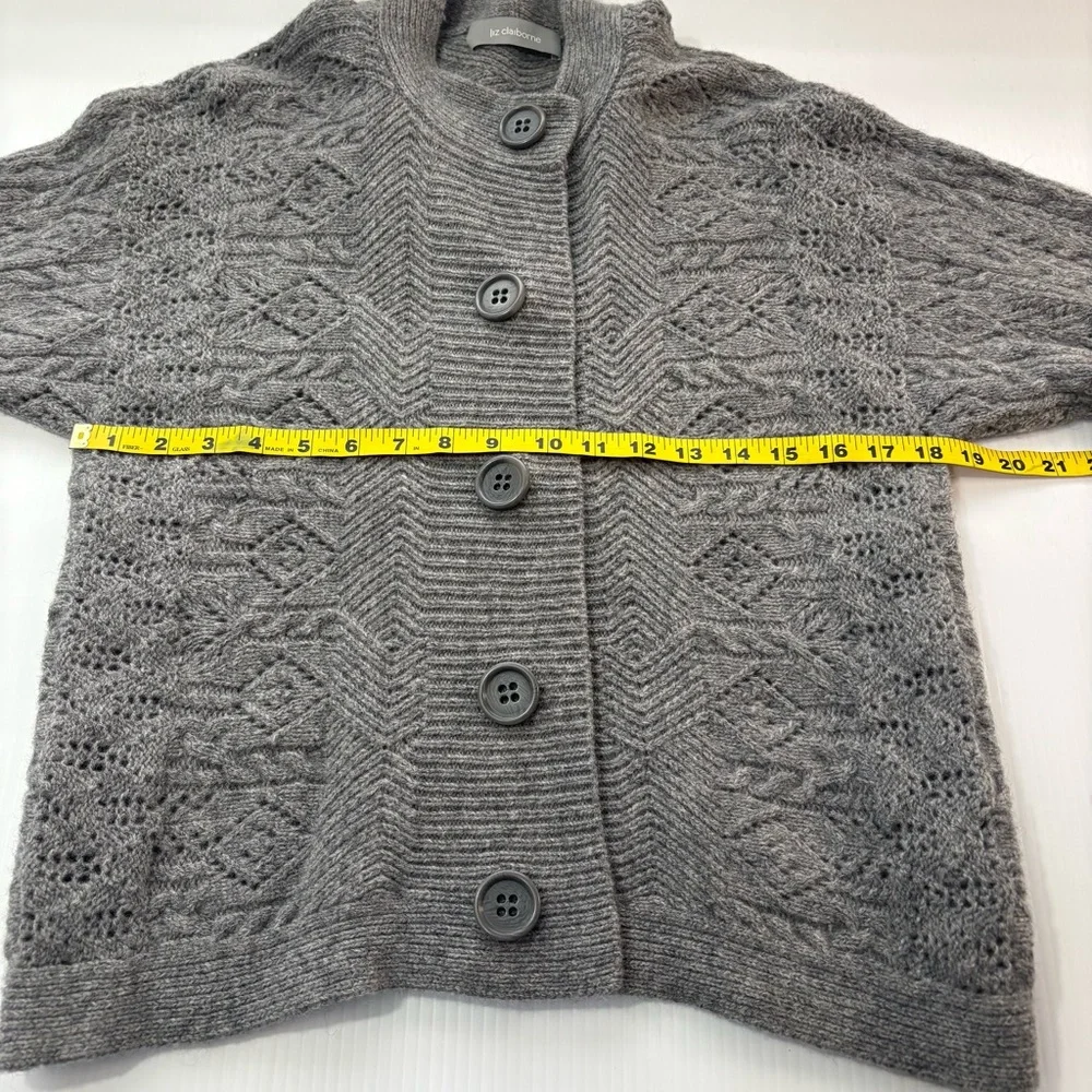 Liz Claiborne 100% Lambswool Gray Button-Up Cardigan SzS Classic Luxury